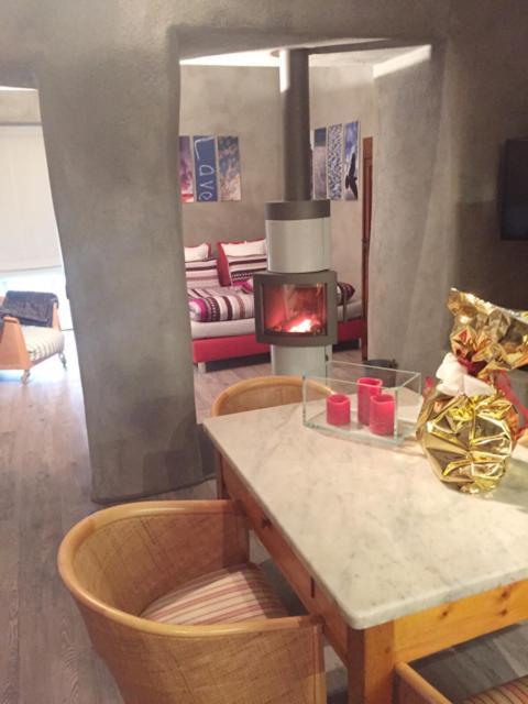 The Honeymoon Apartment *